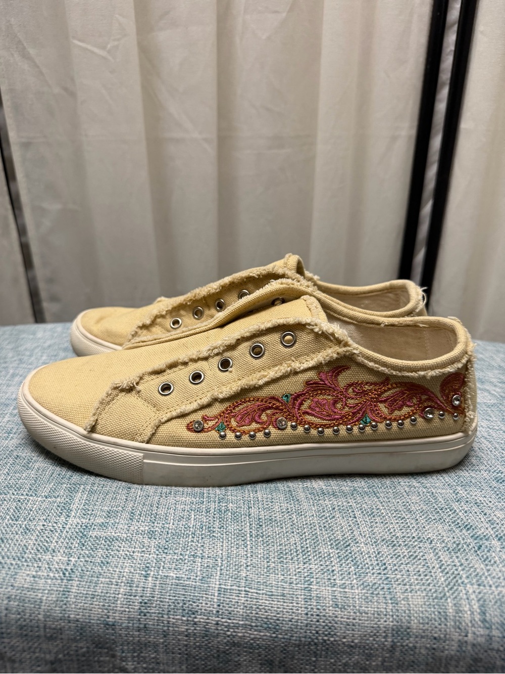 Montana West Pale Yellow Slip-On Canvas Sneakers with Embellished Sides
